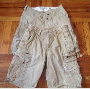 Abercrombie and American Eagles Men Cargo Shorts Size 28